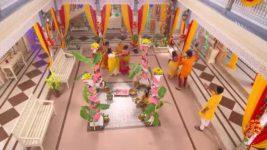Gramer Rani Binapani S01E67 Chandrima Loses Her Temper Full Episode