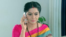 Kumkuma Puvvu (Maa Tv) S02 E08 Jayanthi Invites Sujatha