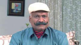 Kumkuma Puvvu (Maa Tv) S02 E22 Vishwanath Learns About Amrutha