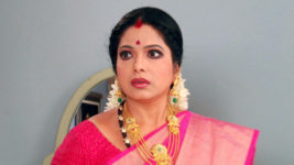 Kumkuma Puvvu (Maa Tv) S04 E25 Is Jayanthi In Danger?