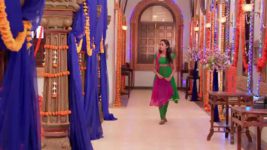 Saraswatichandra S02E46 Kumari decides to marry Umesh Full Episode