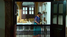 Saraswatichandra S06E36 Kumud sprains her ankle Full Episode