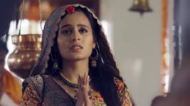 Tu Suraj Main Saanjh Piyaaji S03E15 Uma Helps Santosh Full Episode