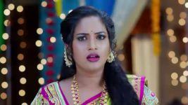 Kumkuma Puvvu (Maa Tv) S08 E2162 Asha Has Doubts