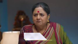 Udne Ki Aasha S01 E41 Sayali Impresses Paresh