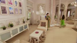 Iss Pyaar Ko Kya Naam Doon Ek Baar Phir S04E18 Astha inquire about Swati Full Episode