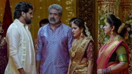 Oorvasivo Rakshasivo S01 E90 Will Vijayendra Marry Durga?