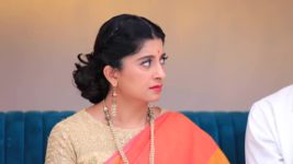 Lakshmi Baramma S02 E344 Vaishnav denies to go for the couple dance workshop